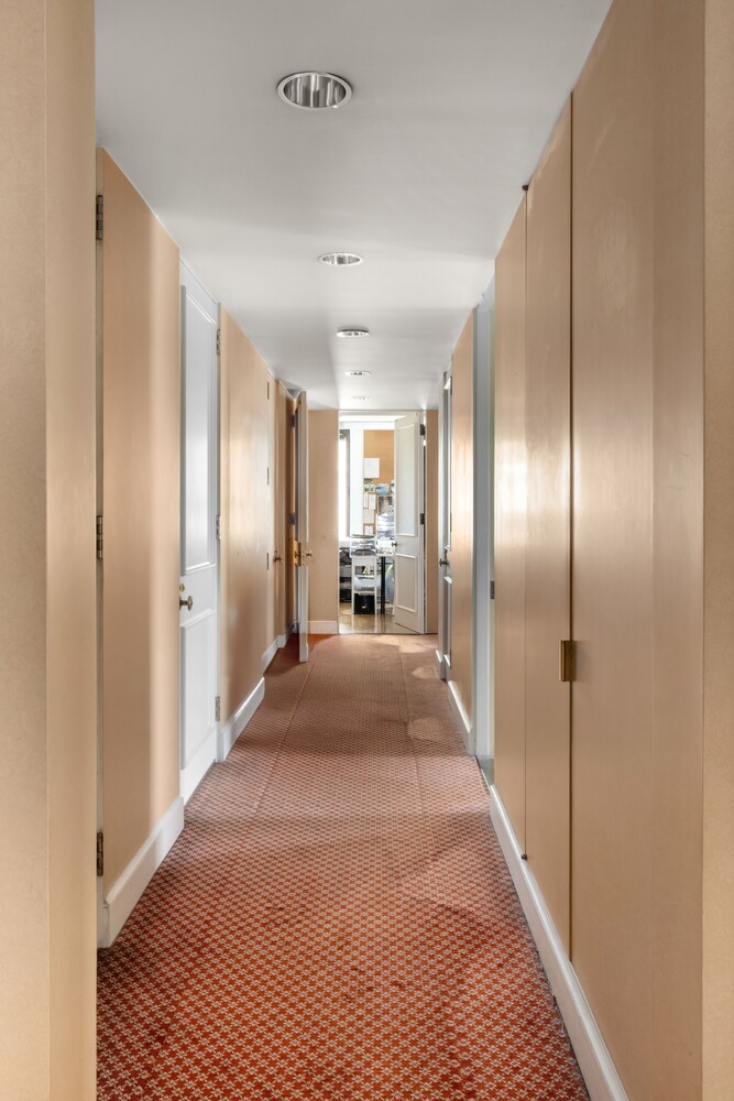 450 E 52ND Street 11THFLDUPL