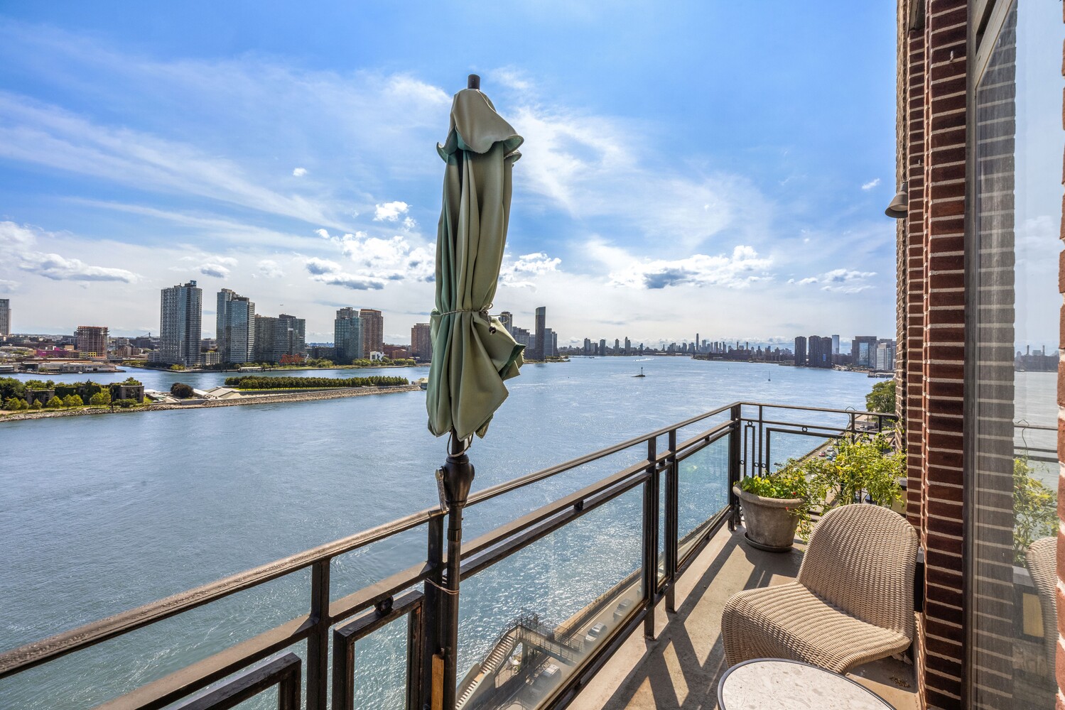 450 E 52ND Street 11THFLDUPL