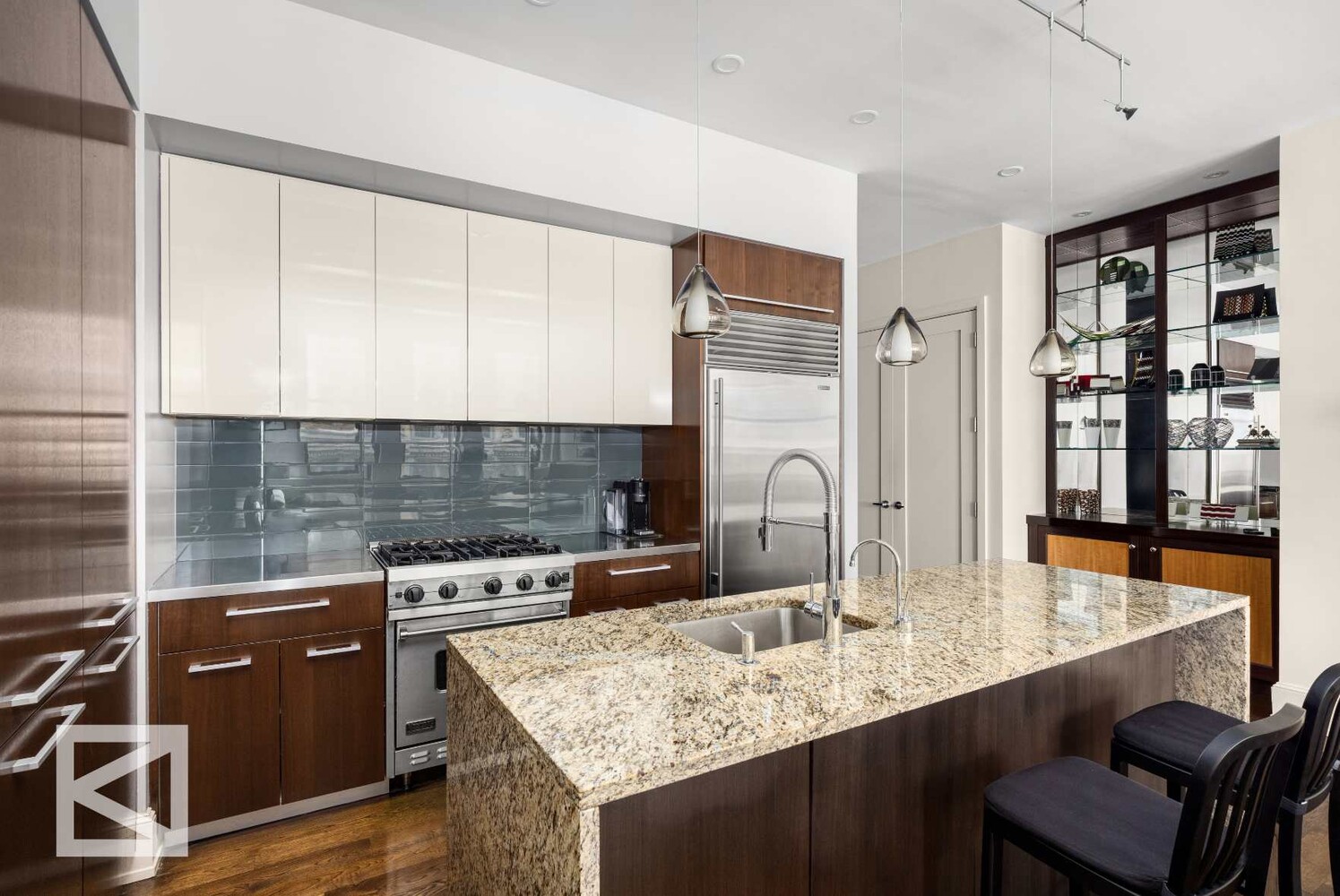 260 PARK Avenue S 5D