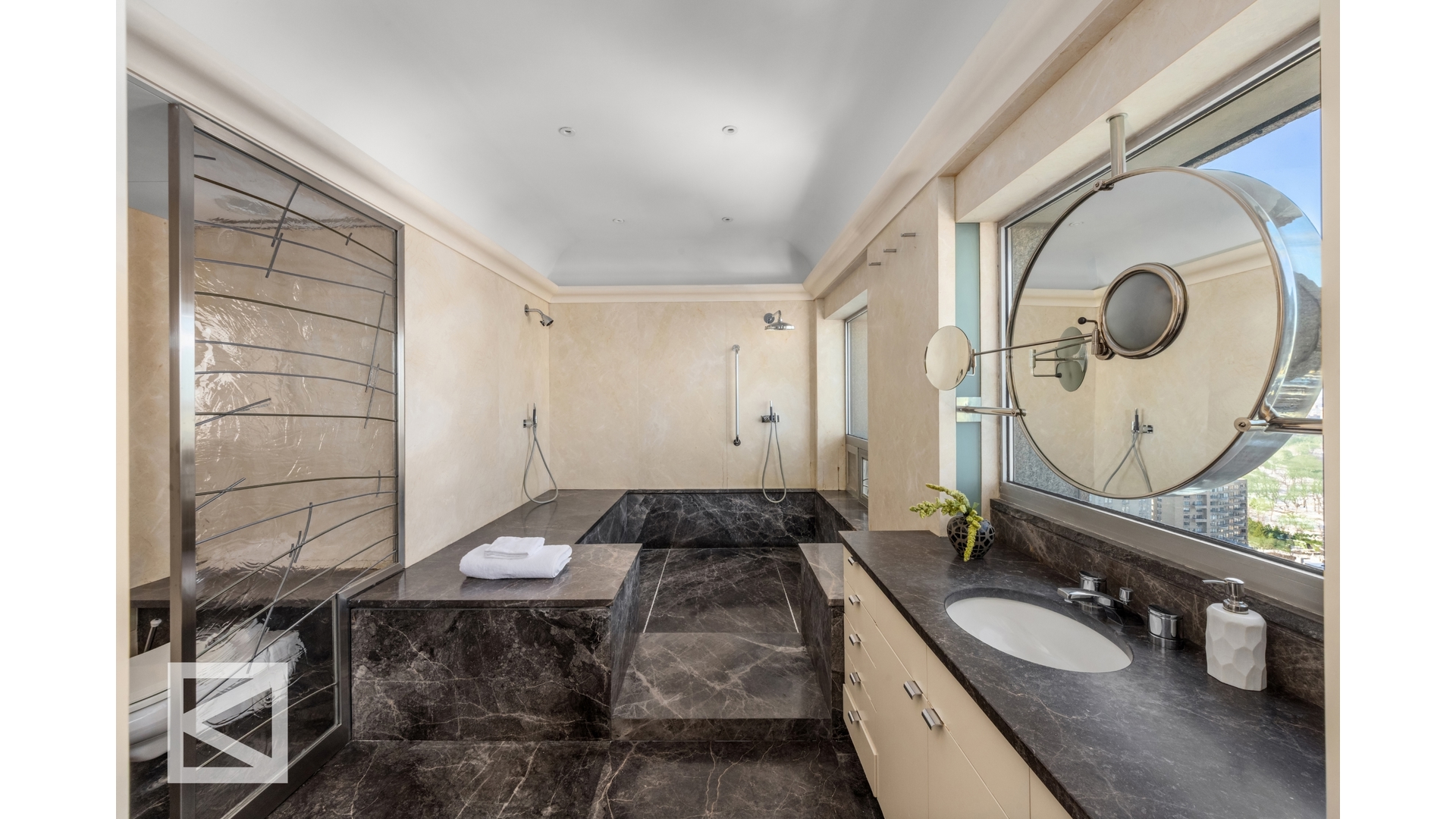 500 PARK Avenue PH40