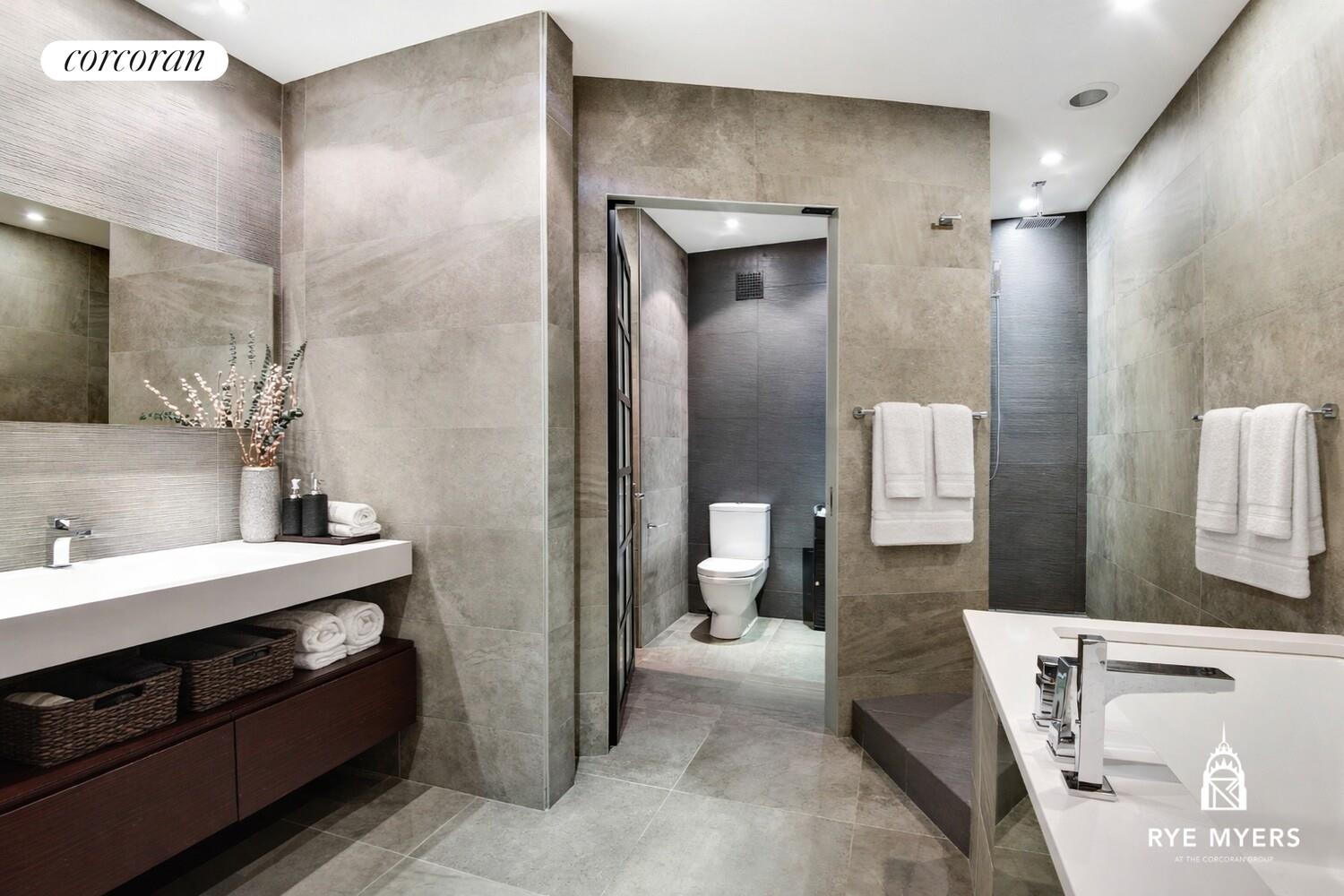 529 W 42ND Street 5R