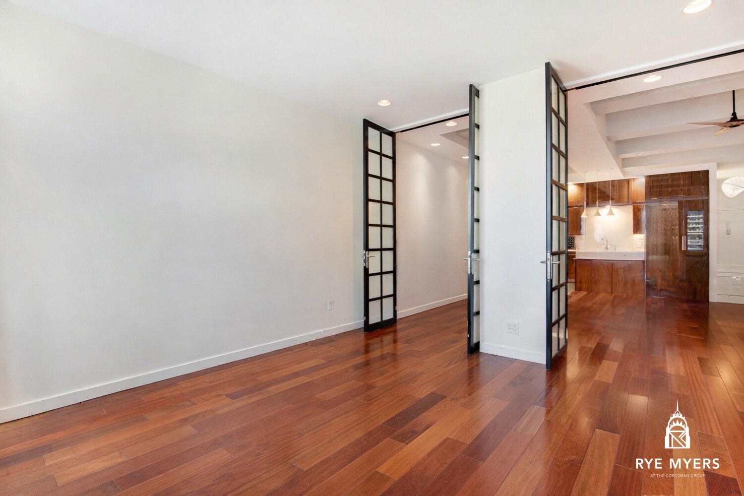 529 W 42ND Street 5R