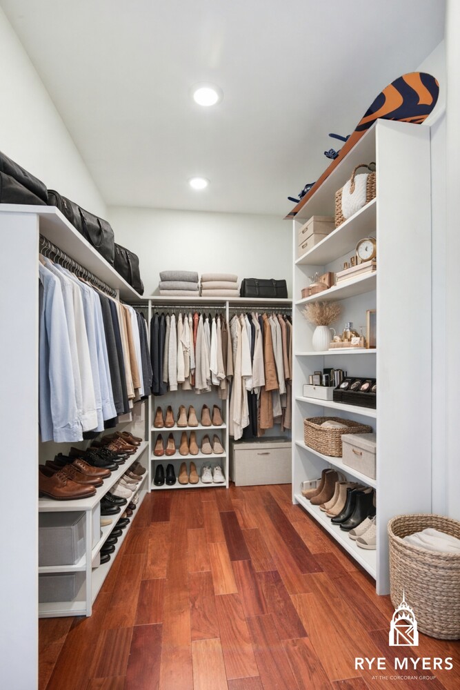 529 W 42ND Street 5R