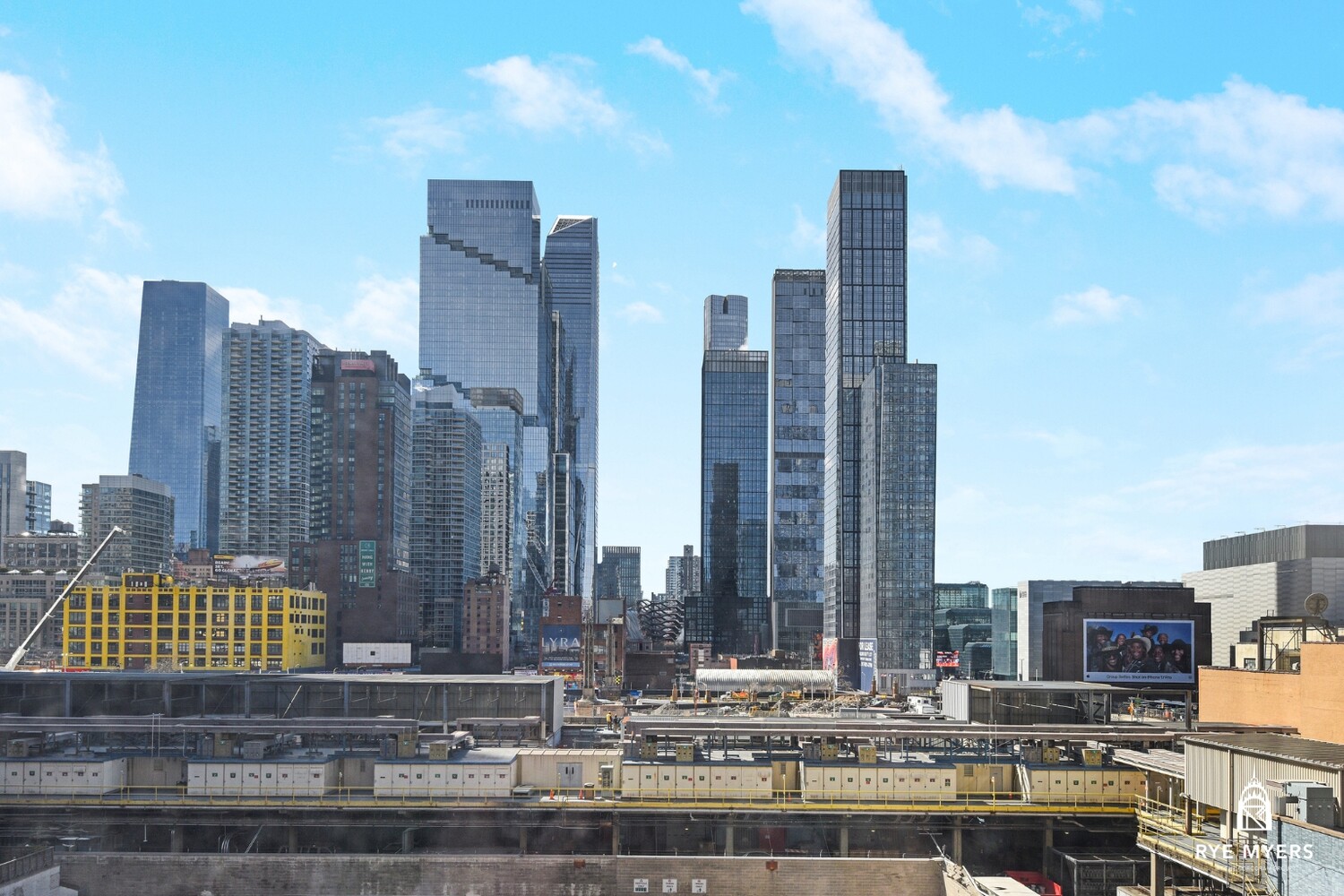529 W 42ND Street 5R