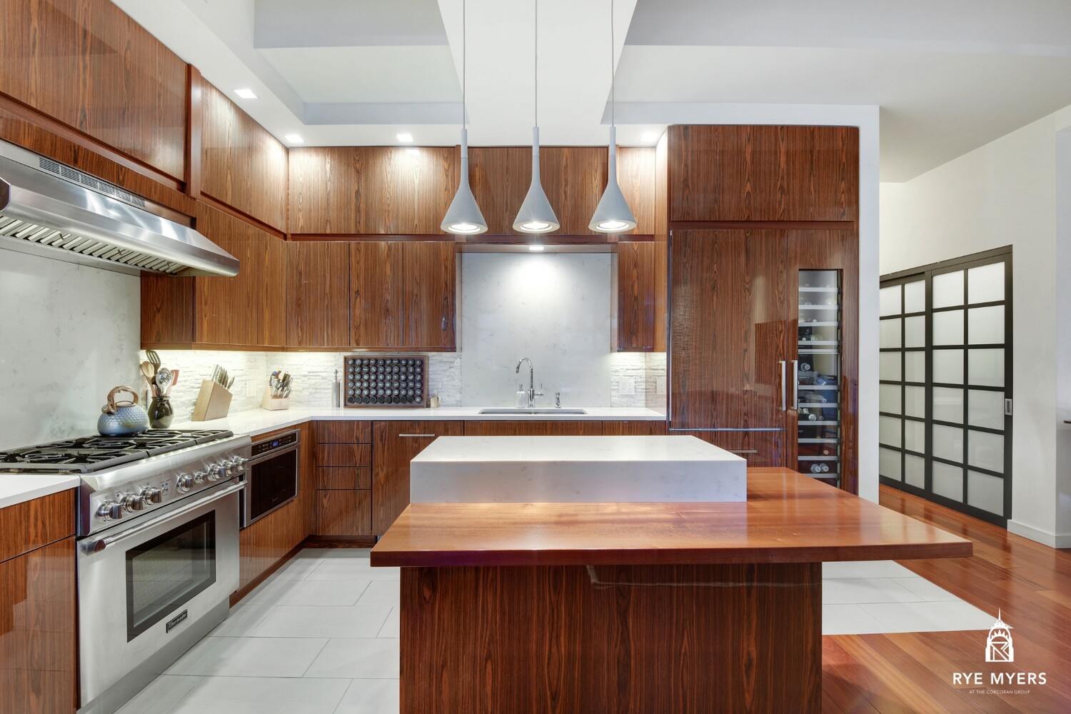 529 W 42ND Street 5R