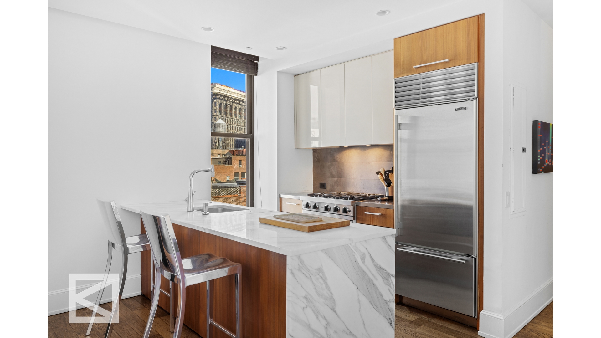 260 PARK Avenue S 12F