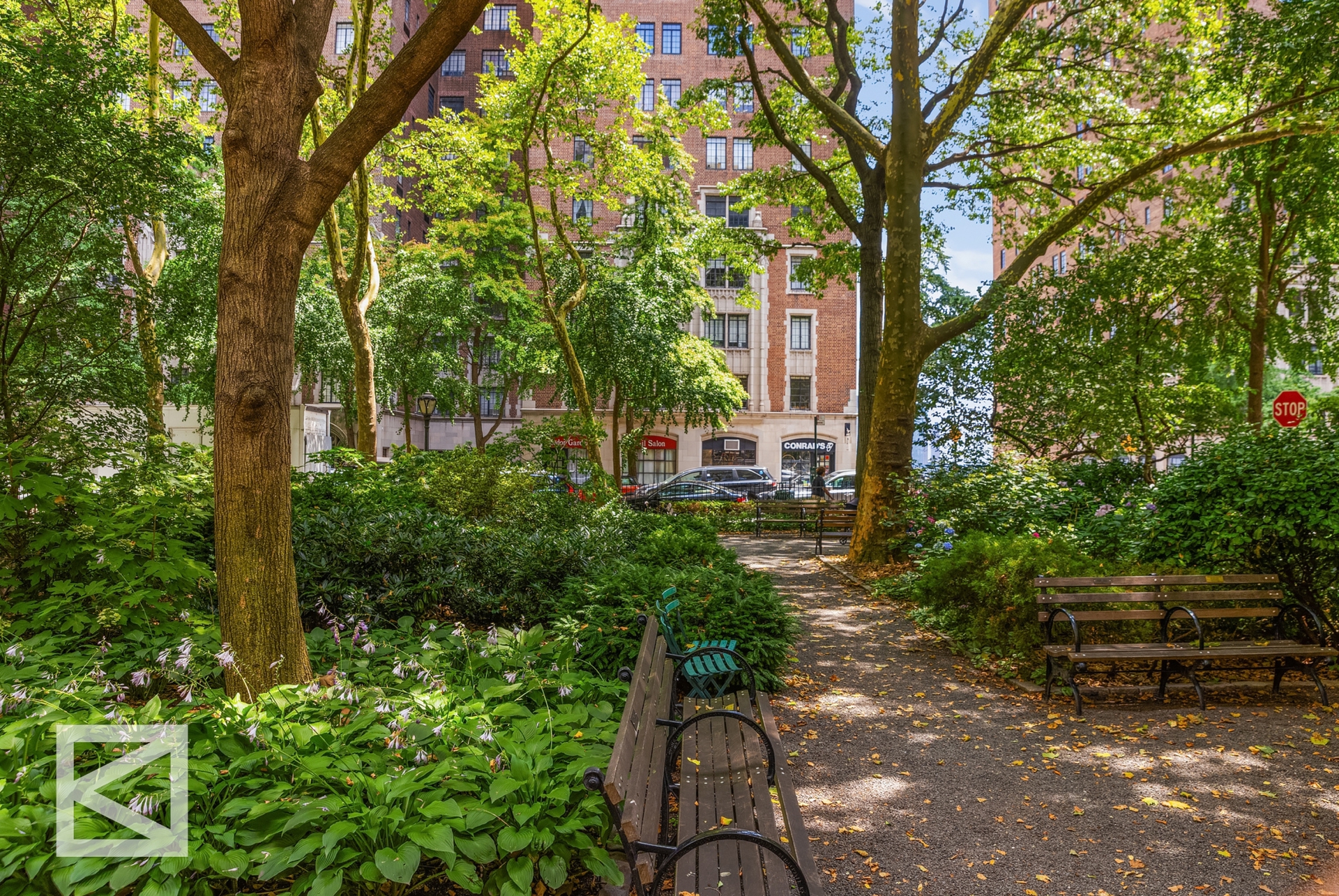 320 E 42ND Street 2403