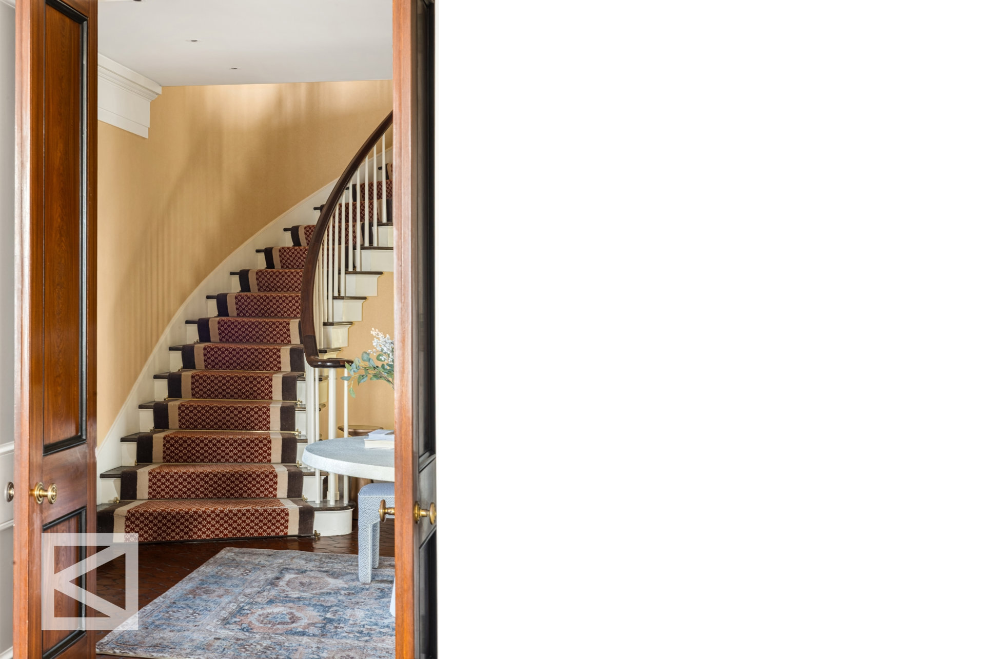 450 E 52ND Street 10