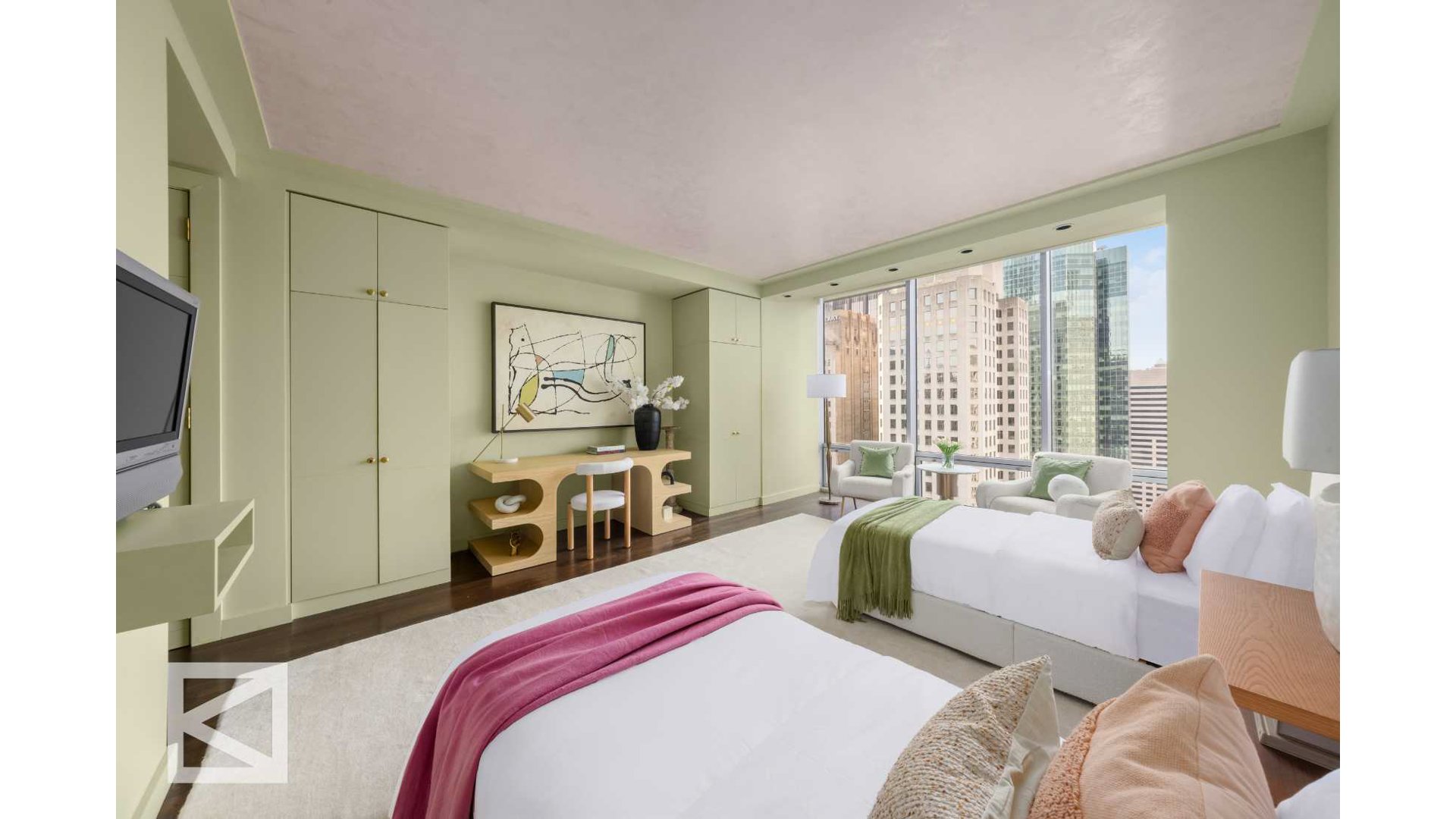 641 5TH Avenue 33/34EF