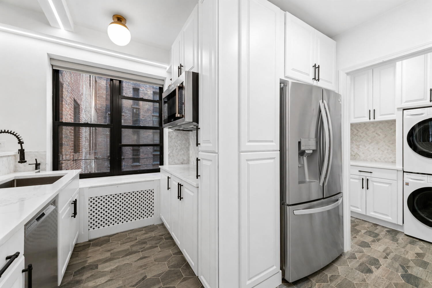 105 W 73RD Street C3