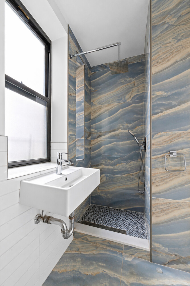 105 W 73RD Street C3