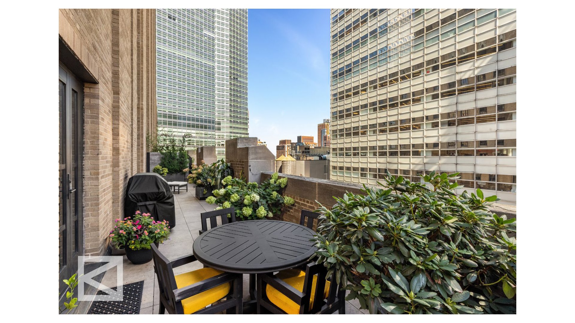100 BARCLAY Street 11F