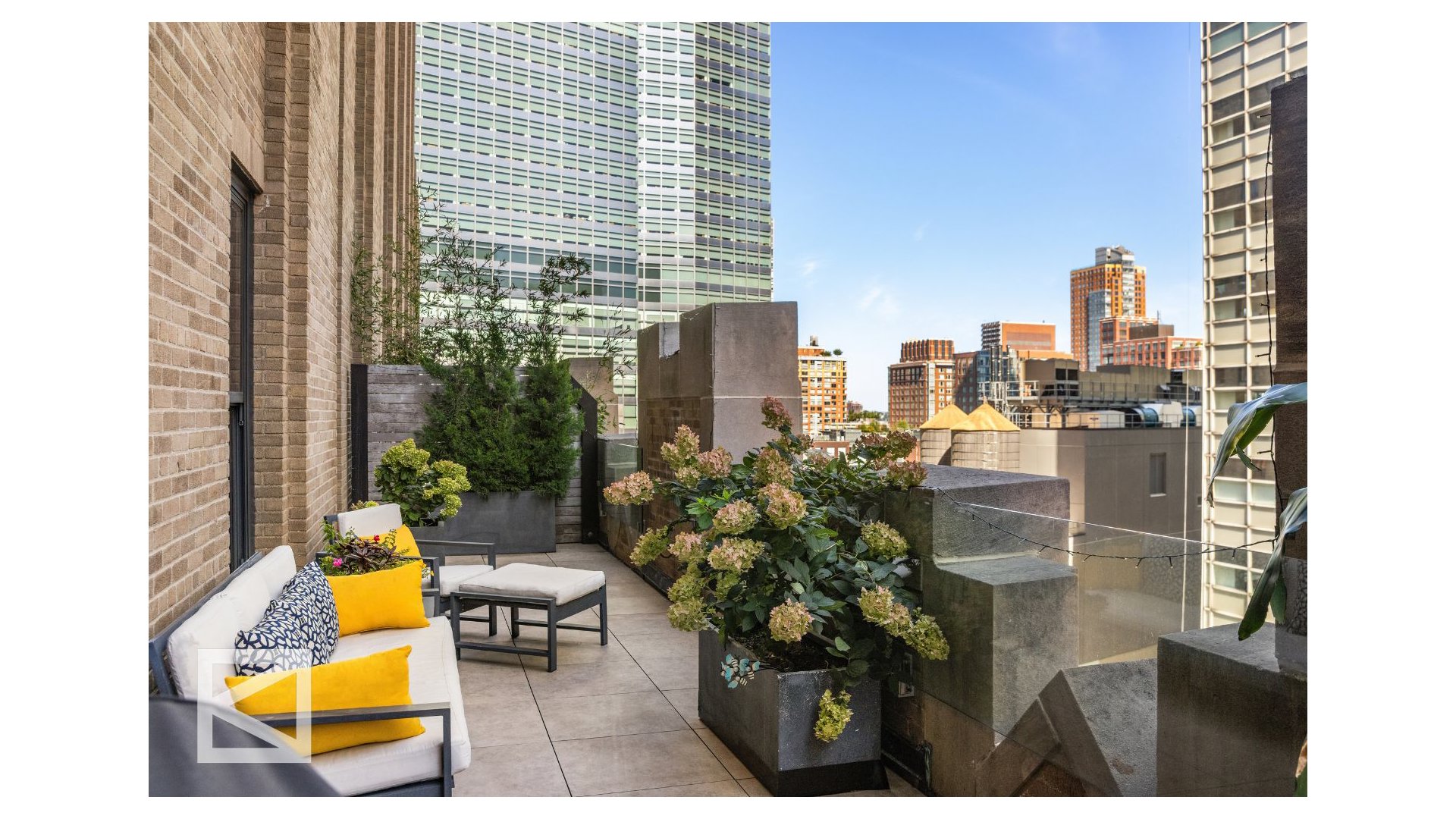 100 BARCLAY Street 11F