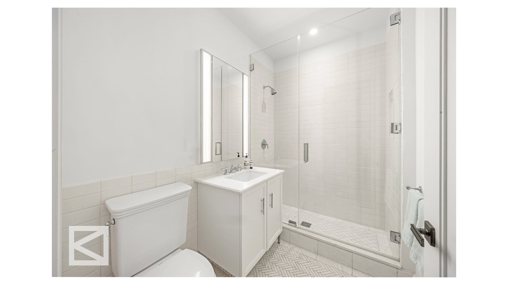 100 BARCLAY Street 11F