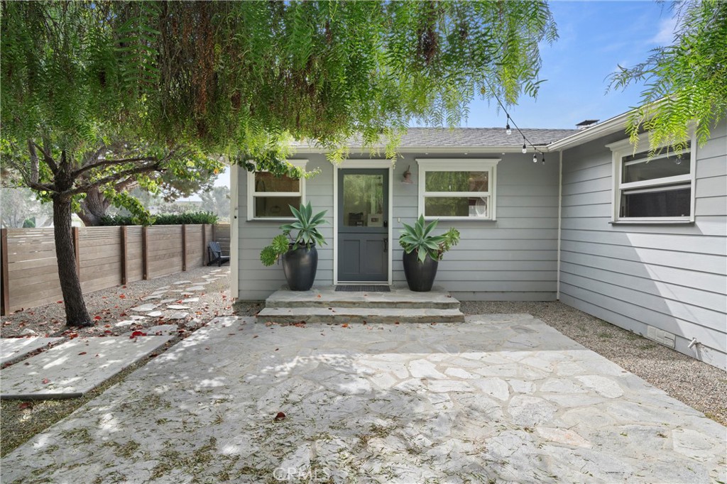 519 Riverside Avenue