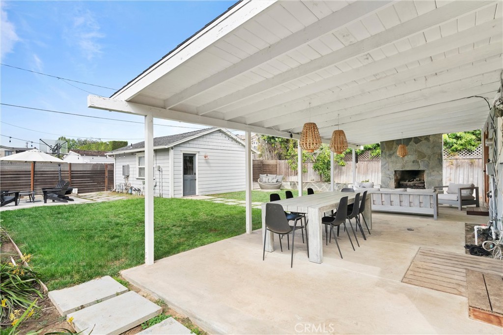 519 Riverside Avenue