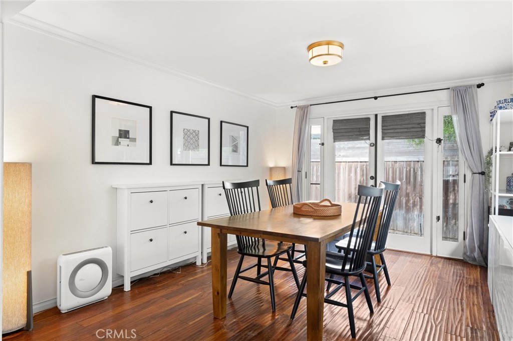 519 Riverside Avenue