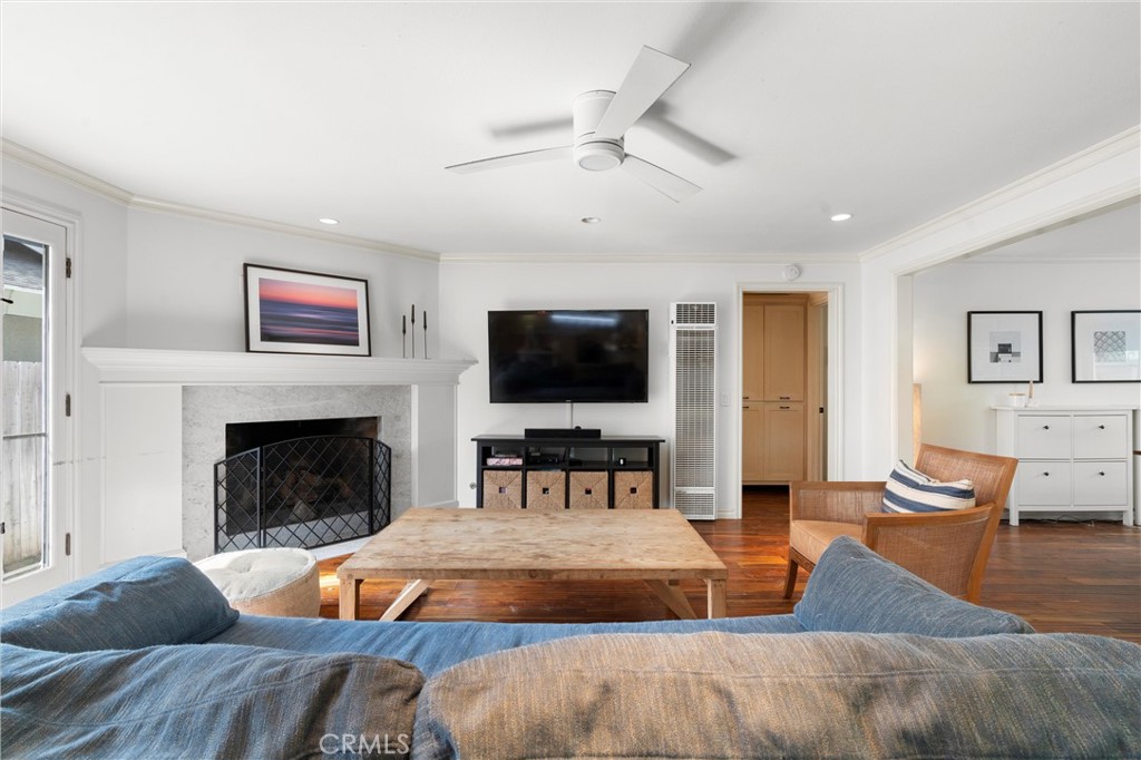 519 Riverside Avenue