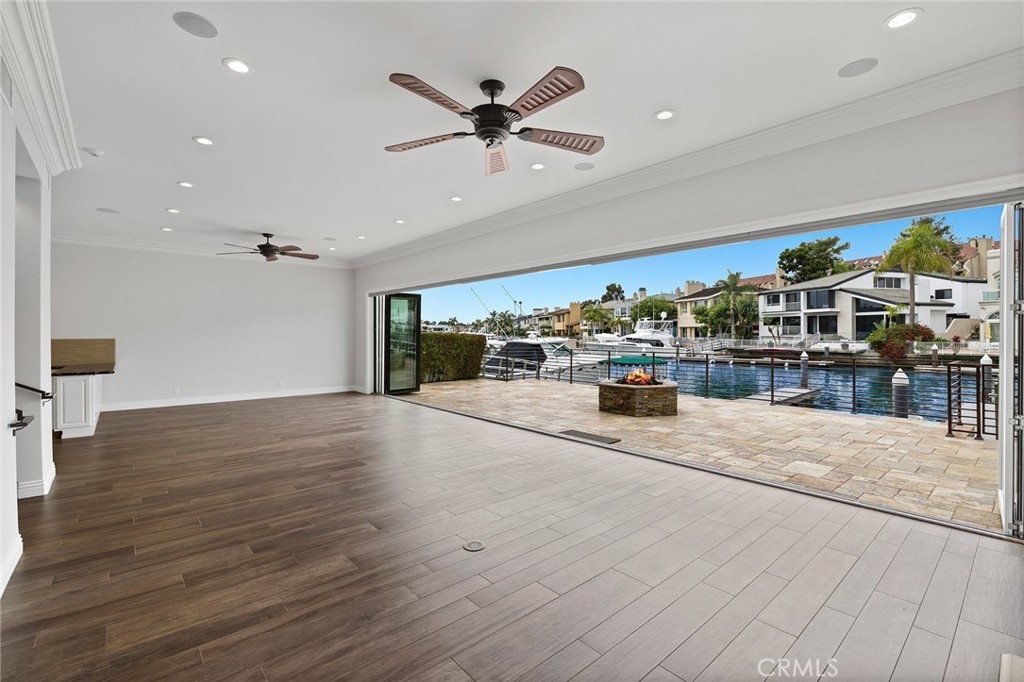 730 Harbor Island Drive