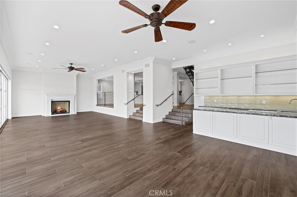 730 Harbor Island Drive