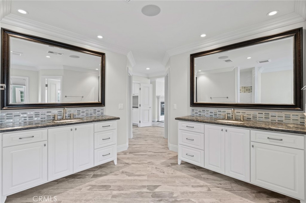 730 Harbor Island Drive