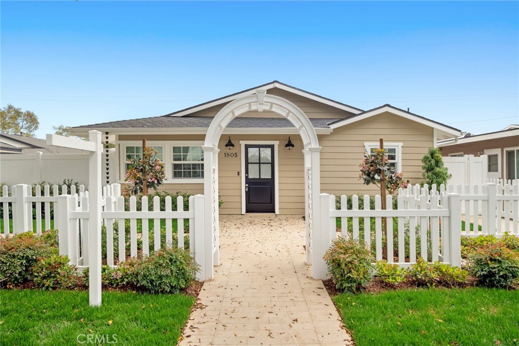 1805 Clay Street