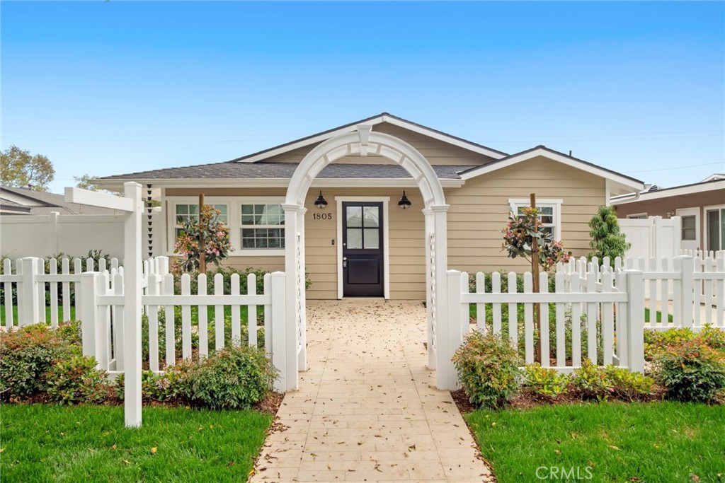 1805 Clay Street