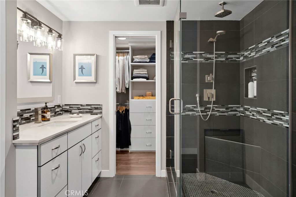 655 Vista Bonita