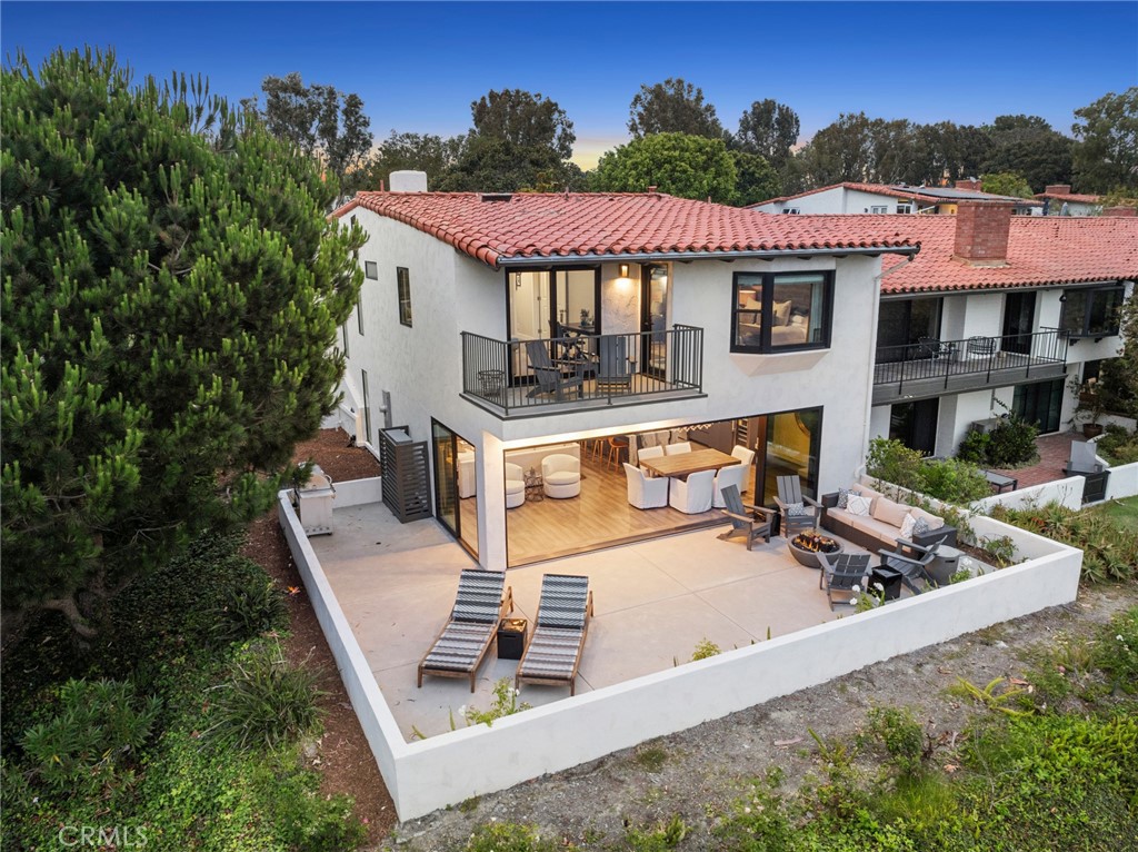 655 Vista Bonita