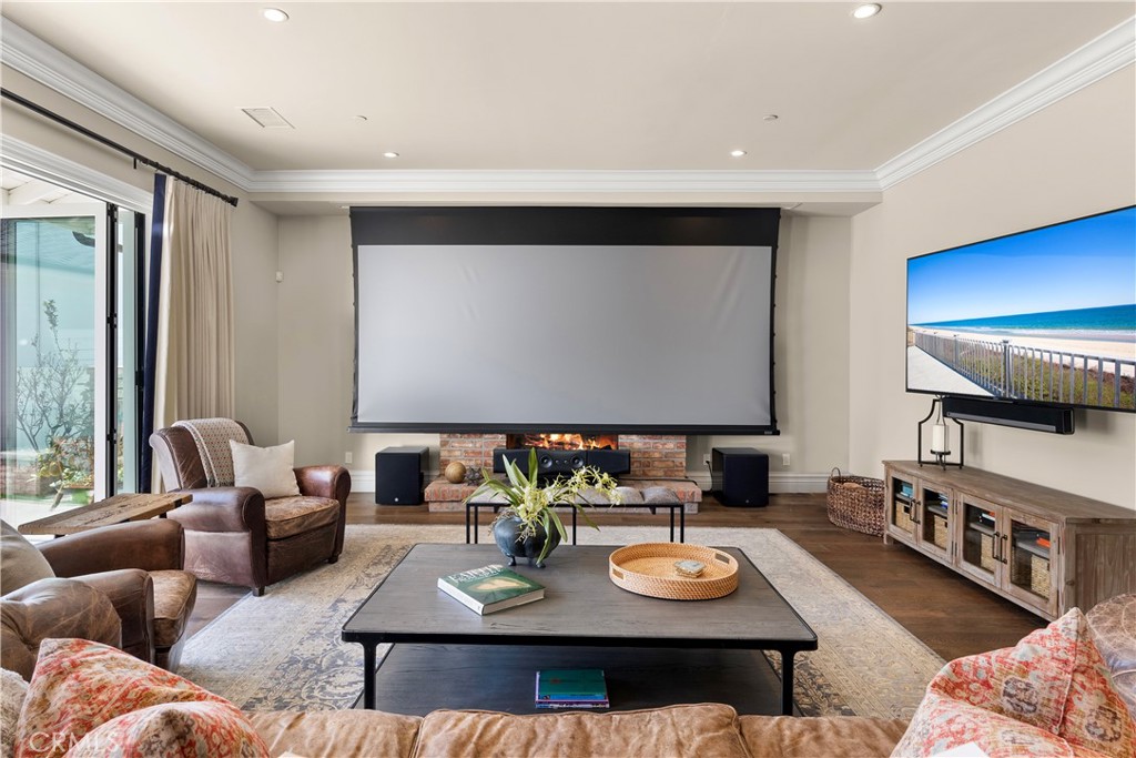 430 Aliso Avenue