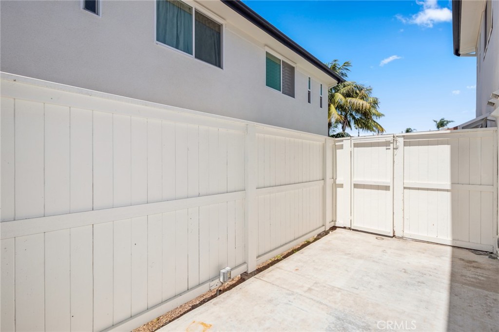 1069 Dover Drive