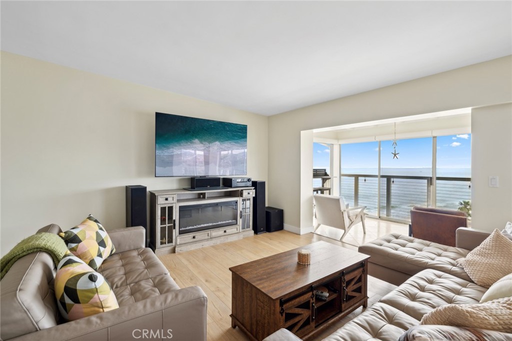 1531 Buena Vista