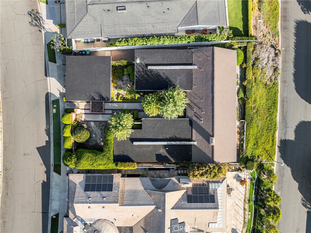 2915 Pebble Drive