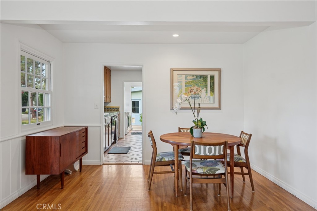 476 Costa Mesa Street