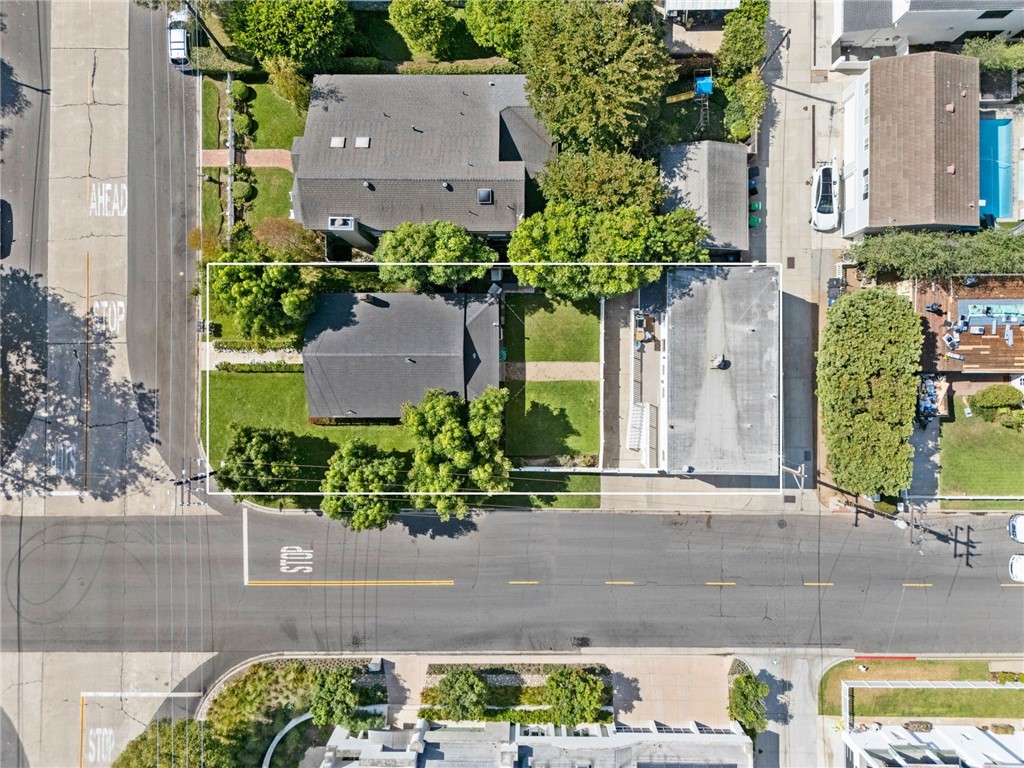 465 Santa Ana Avenue