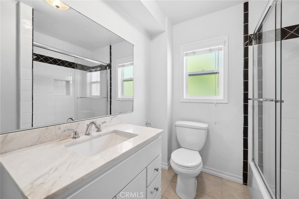 465 Santa Ana Avenue