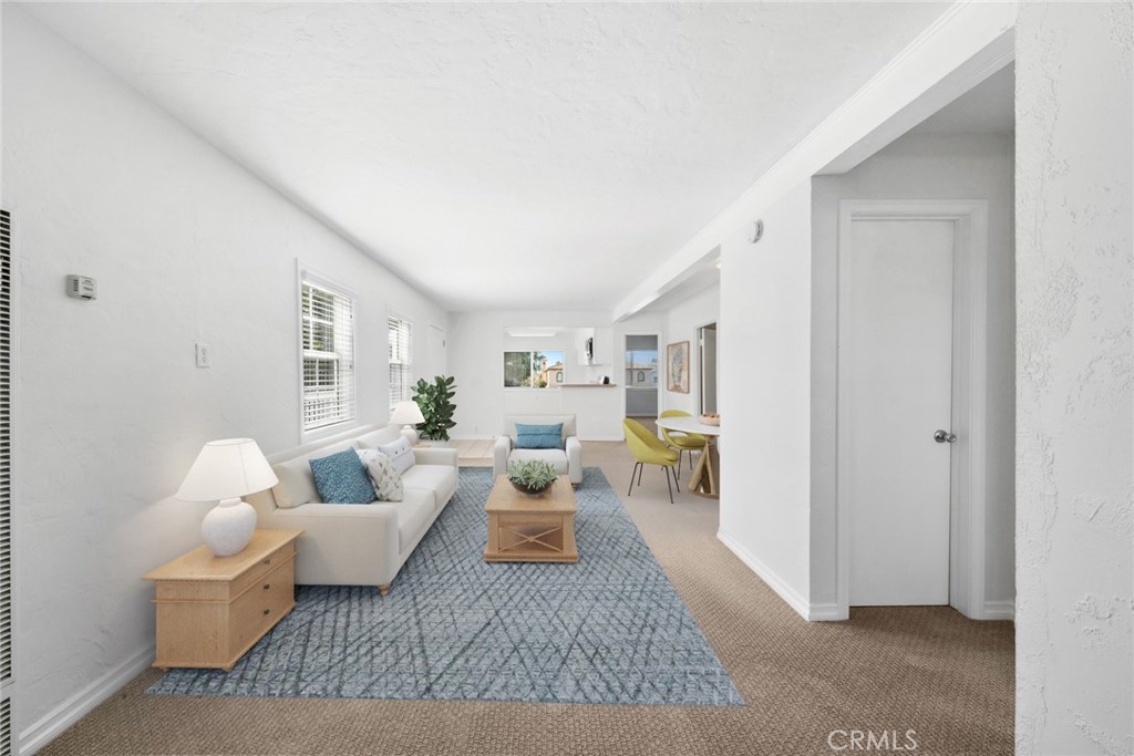 465 Santa Ana Avenue