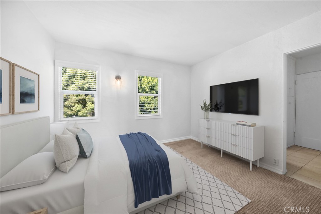 465 Santa Ana Avenue