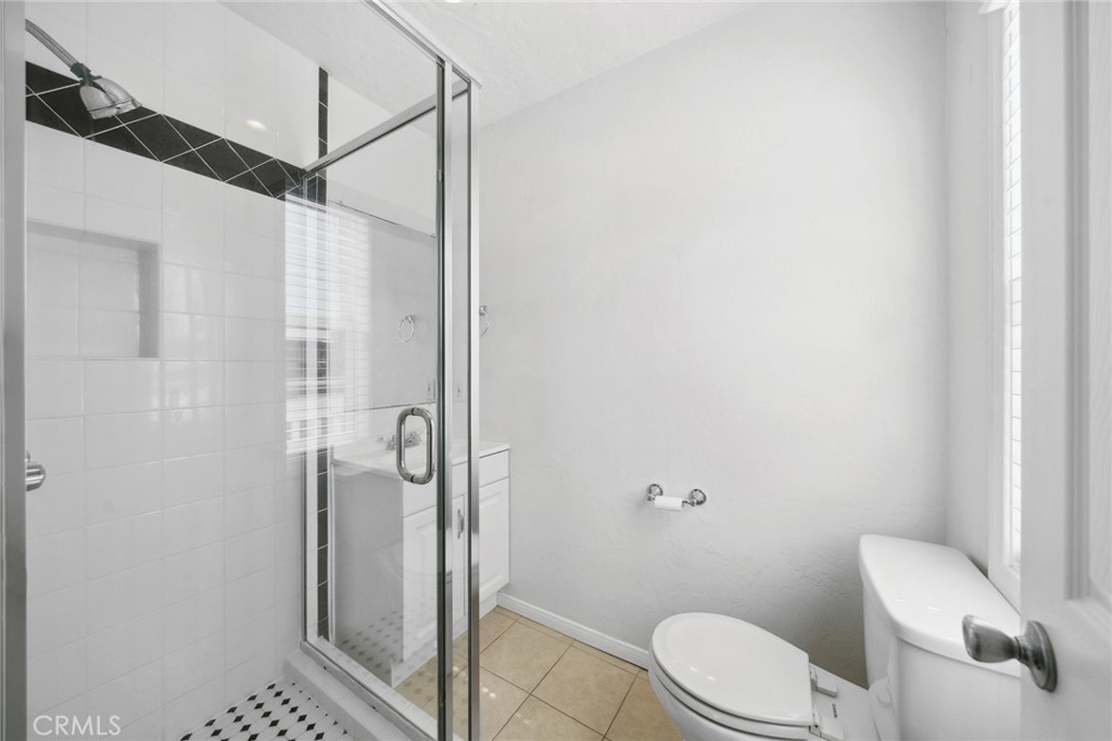 465 Santa Ana Avenue