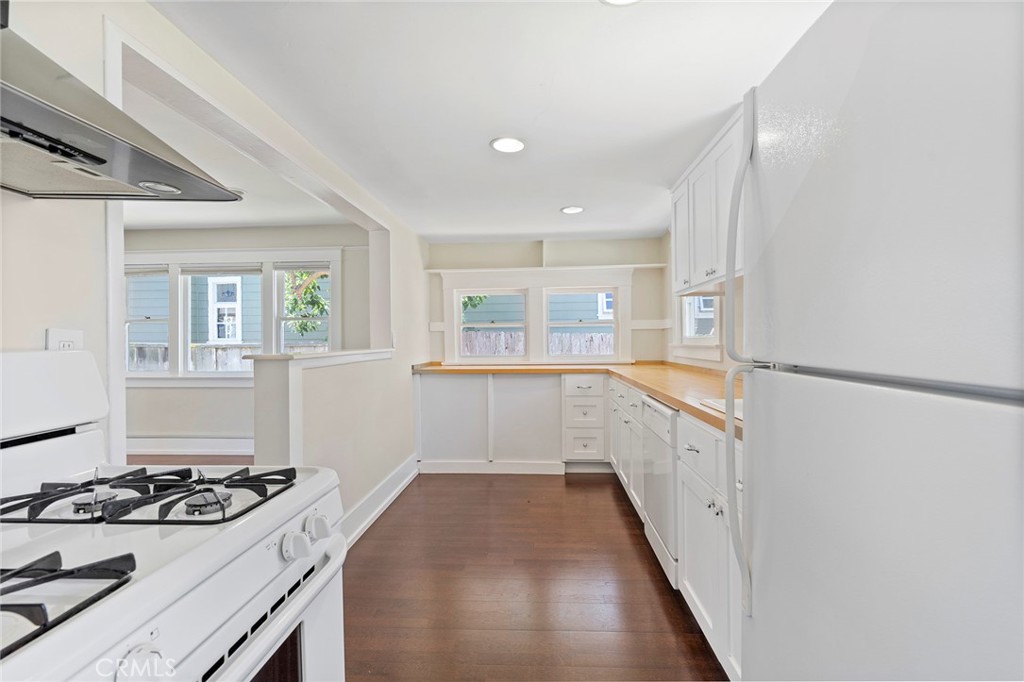 465 Santa Ana Avenue