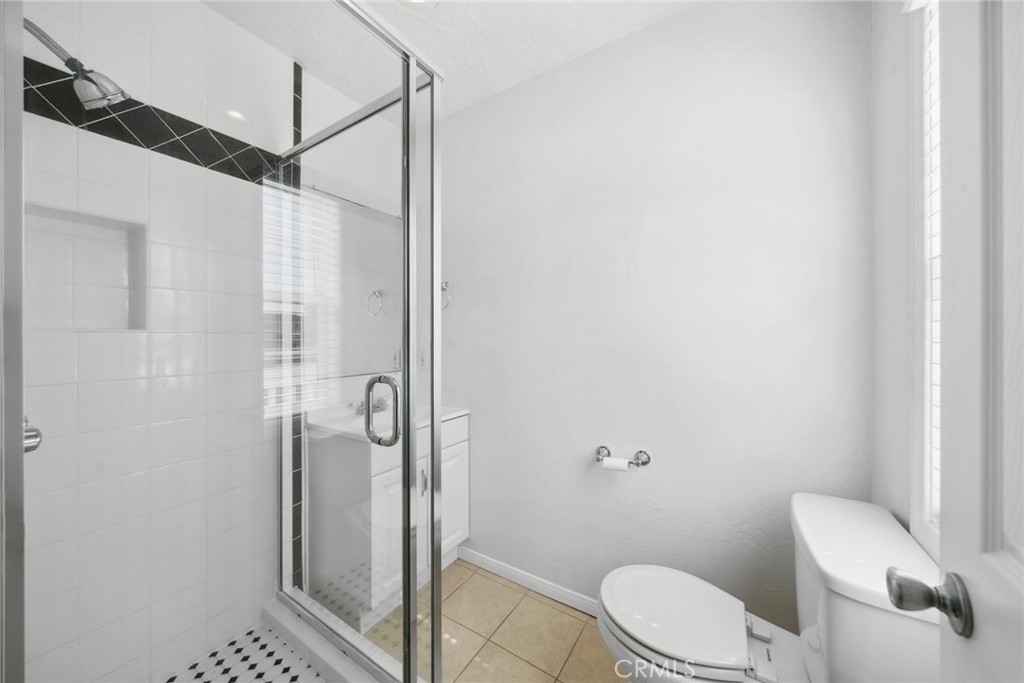 465 Santa Ana Avenue