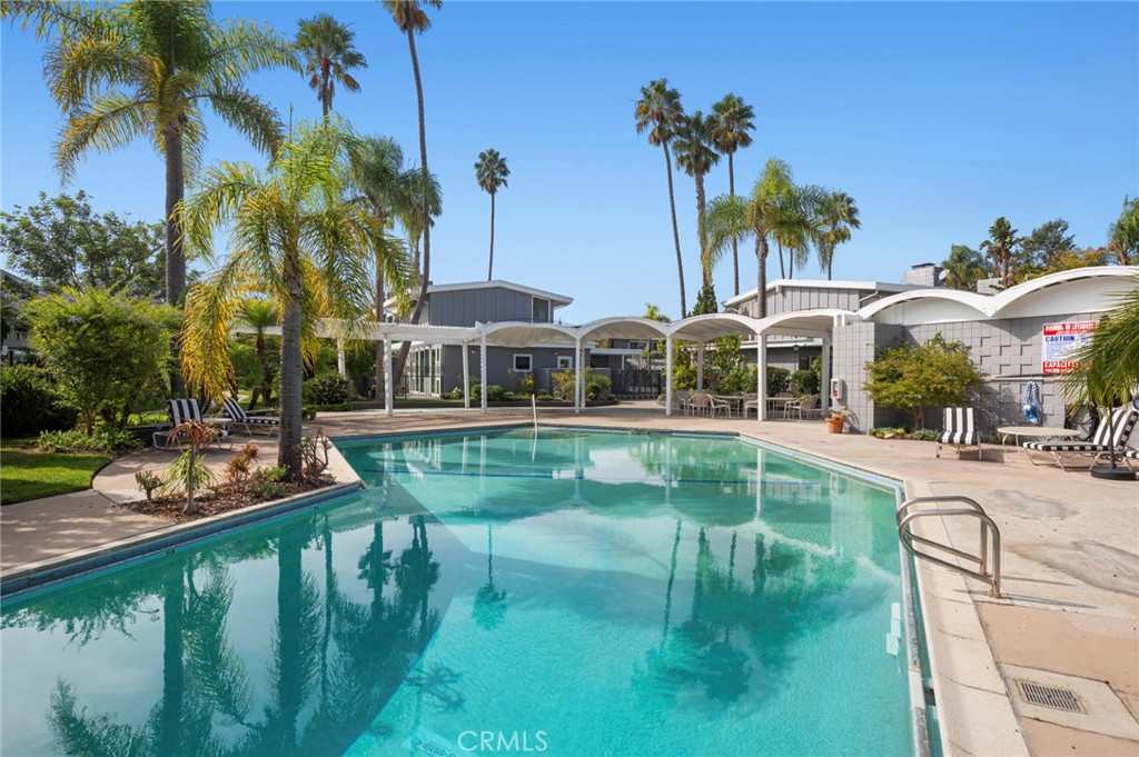 1008 Buckingham Drive