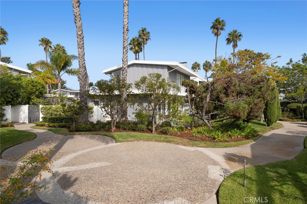 1008 Buckingham Drive