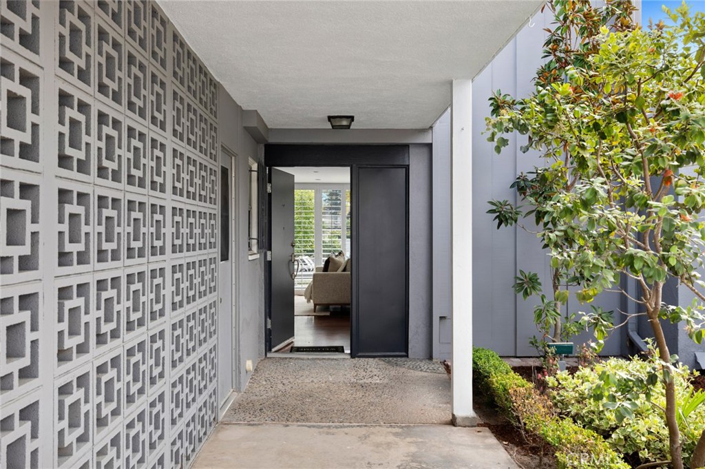 1008 Buckingham Drive