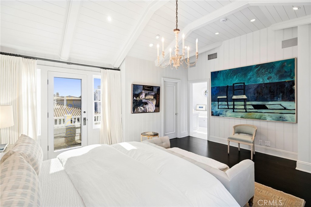 2601 Bayshore Drive