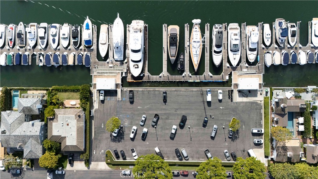 2601 Bayshore Drive