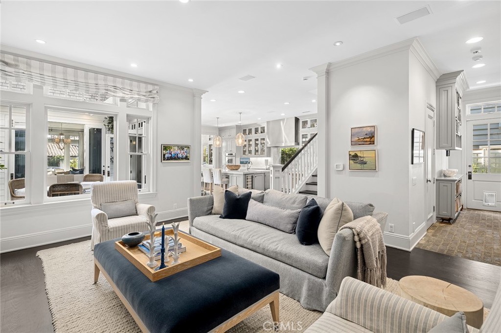 2601 Bayshore Drive