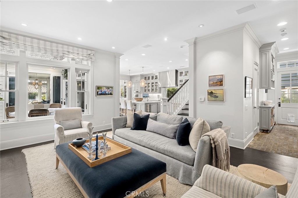 2601 Bayshore Drive