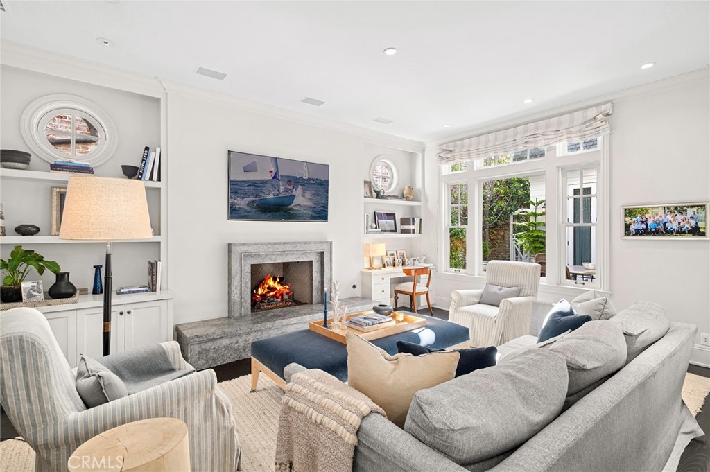 2601 Bayshore Drive