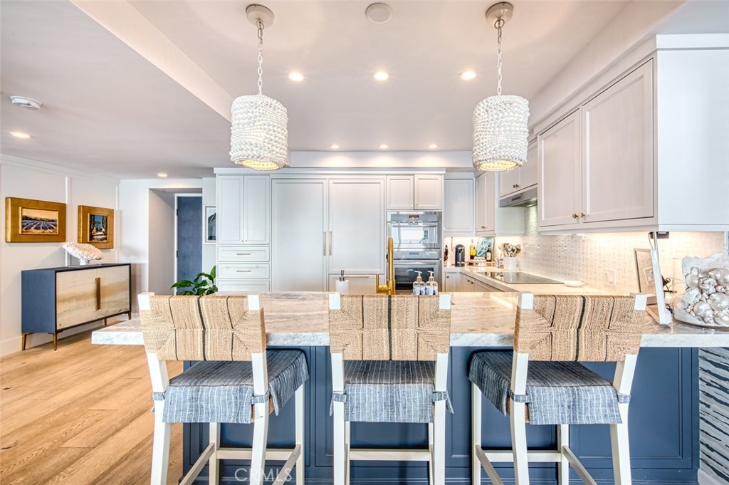 3121 W Coast Hwy 7AB